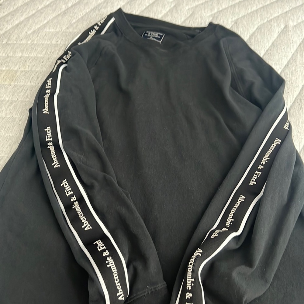 Abercrombie mens tape